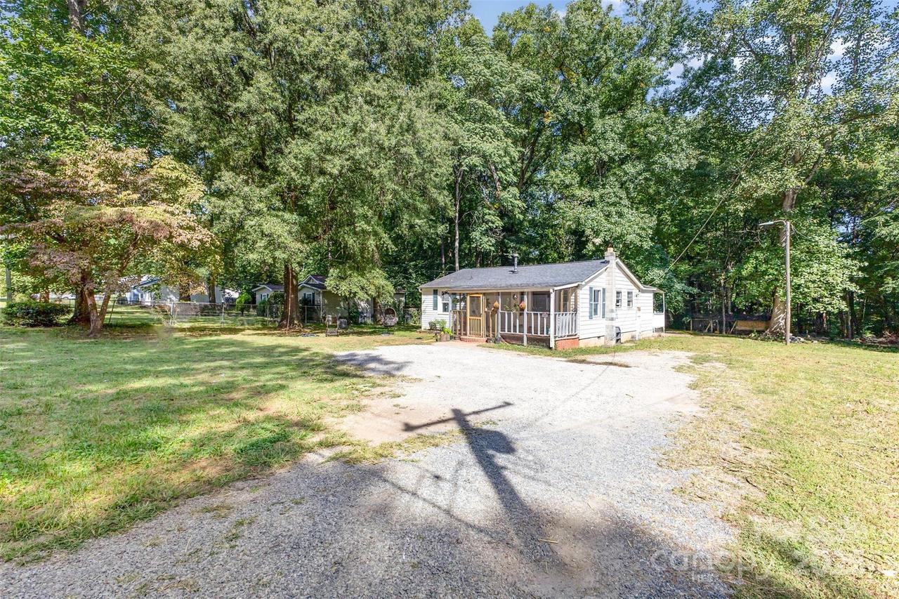 3627 Durham Ln., Charlotte, NC 28269