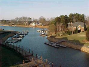 306 Pier 33 Dr., Mooresville, NC 28117