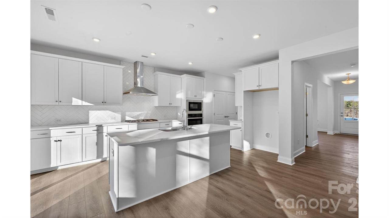 128 Canary Ln. #8, Mooresville, NC 28115