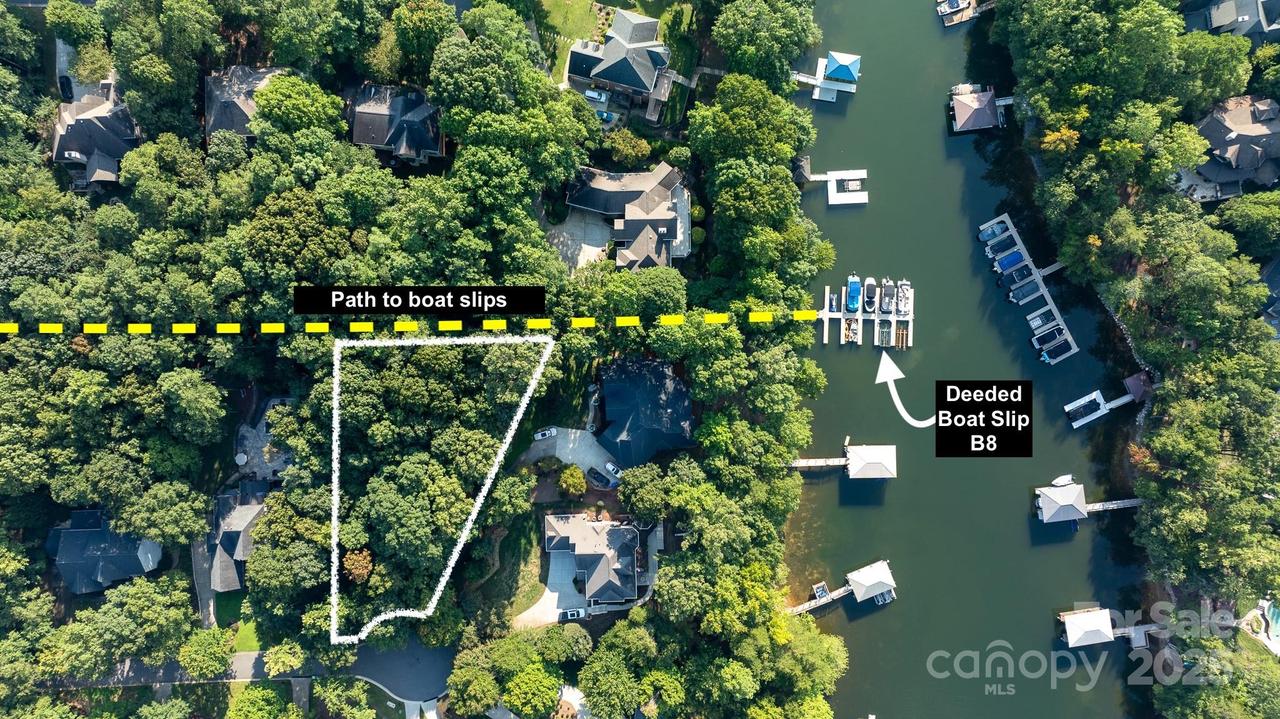 00 Hawkes Bay Ct. #121, Denver, NC 28037