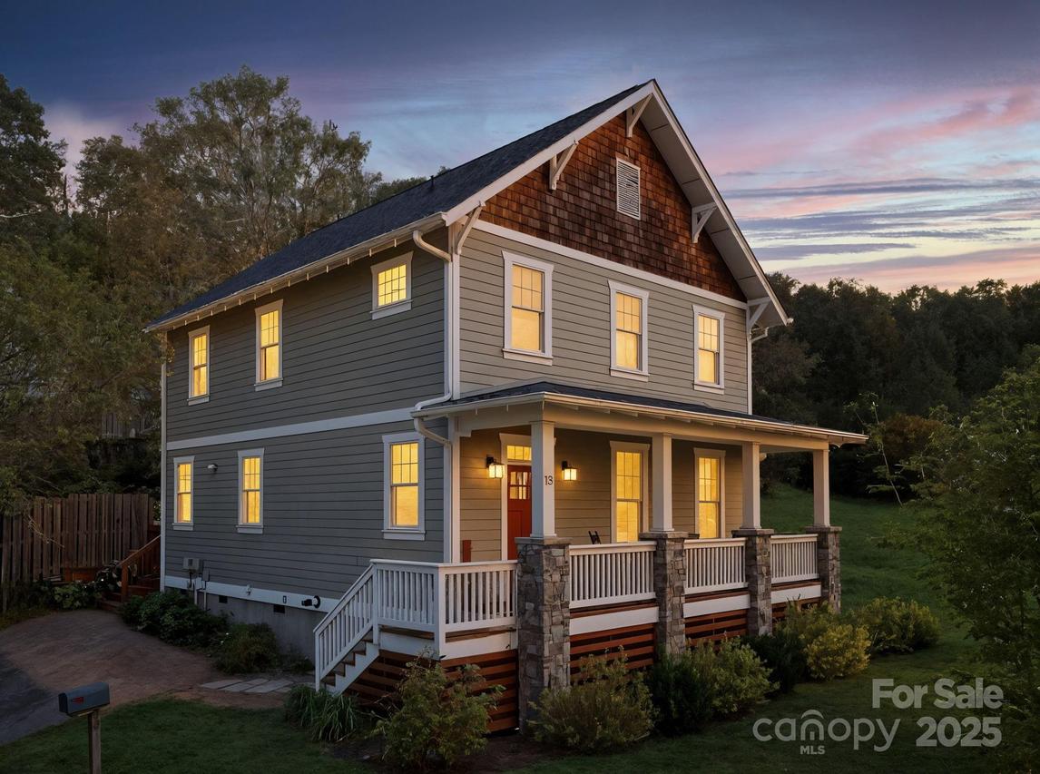 13 North St., Asheville, NC 28801