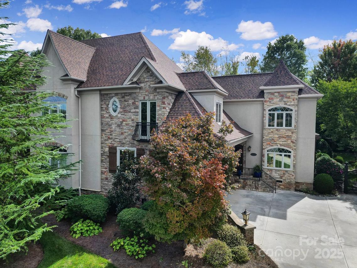14348 Brooks Knoll Ln., Mint Hill, NC 28227