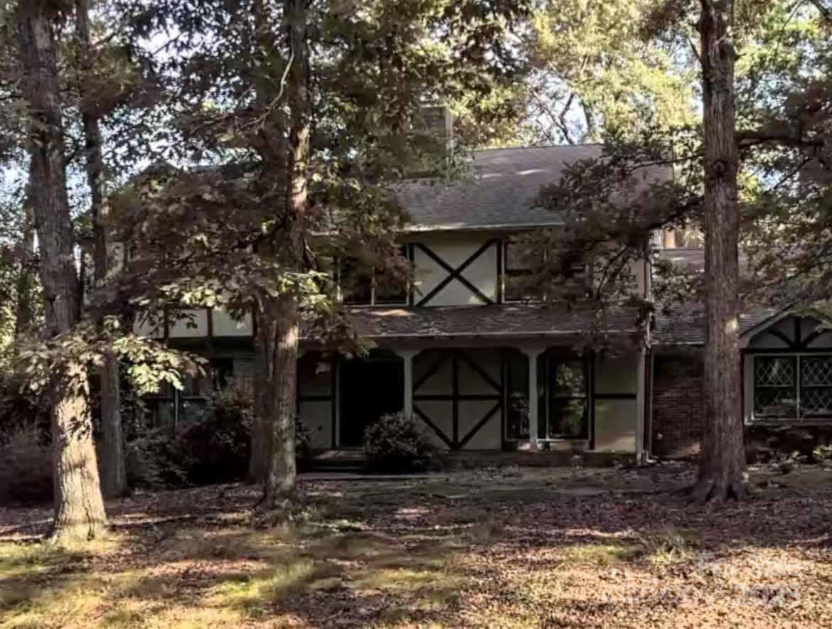 4821 Mcalpine Farm Rd., Charlotte, NC 28226