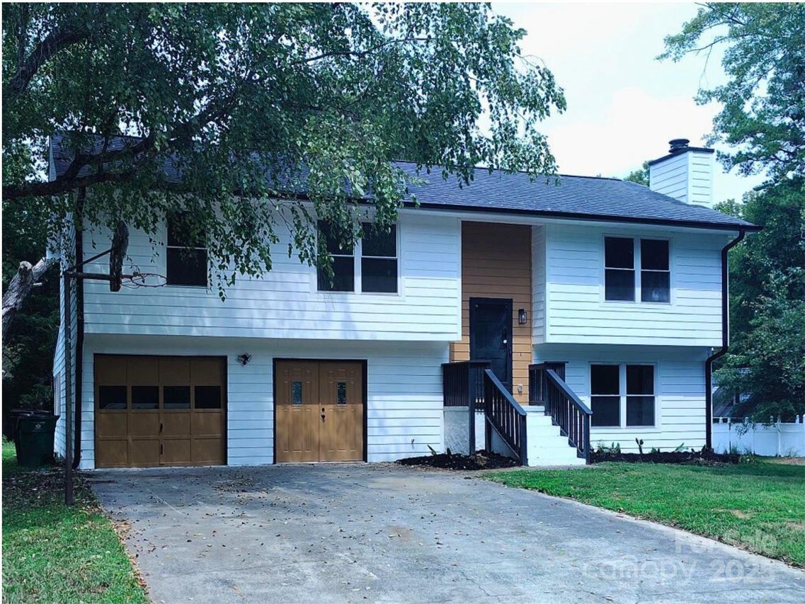 6219 Long Pine Dr., Charlotte, NC 28227