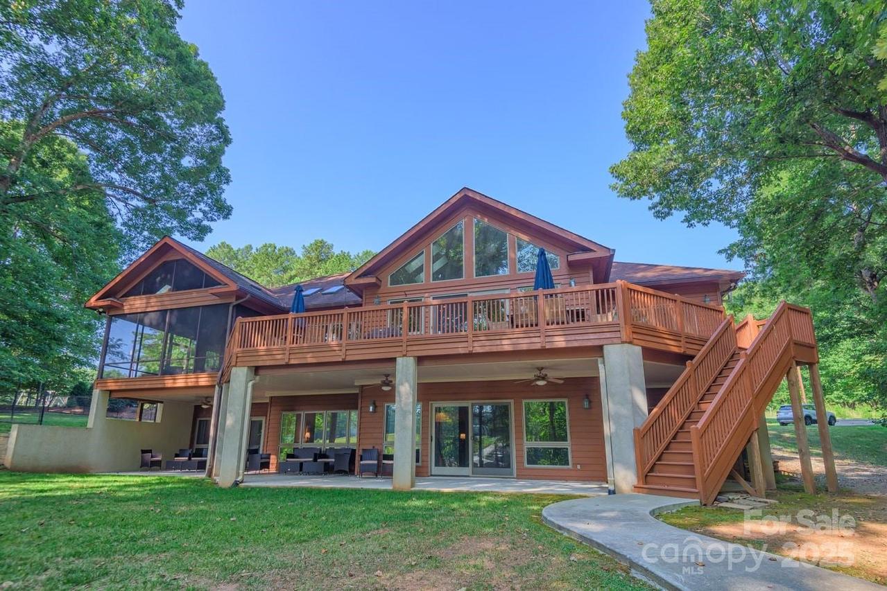 181 Stillwater Rd., Troutman, NC 28166