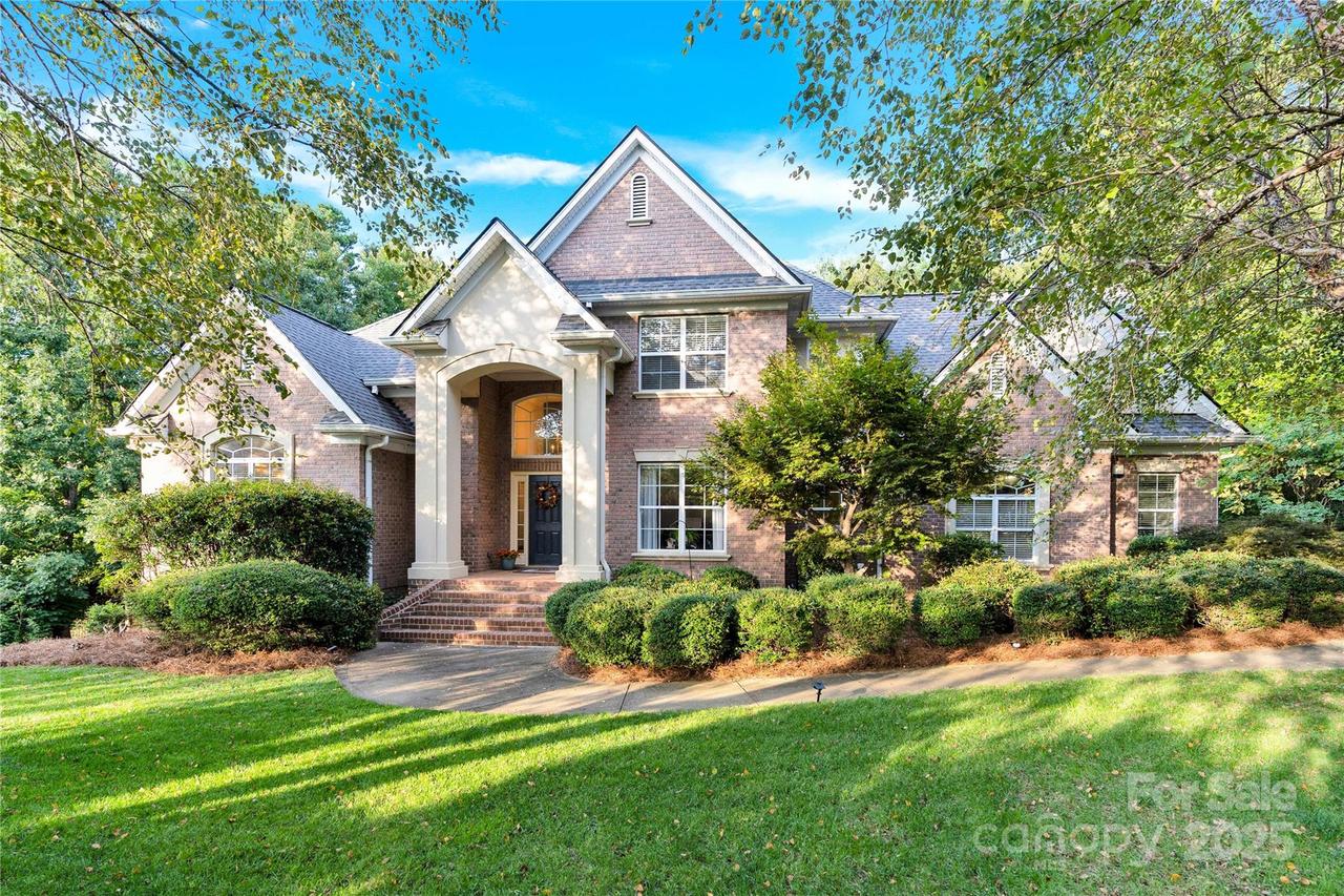 325 Colony Dr., Mooresville, NC 28115