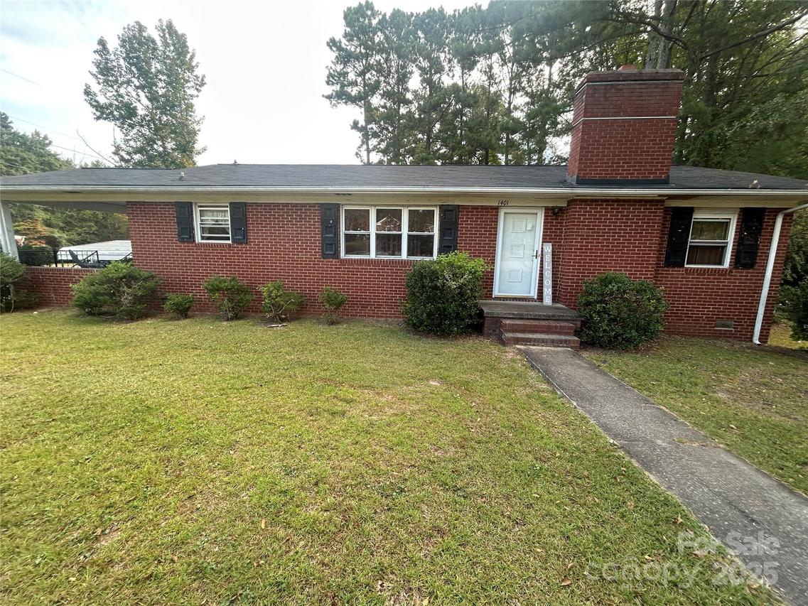 1401 Morven Rd., Wadesboro, NC 28170