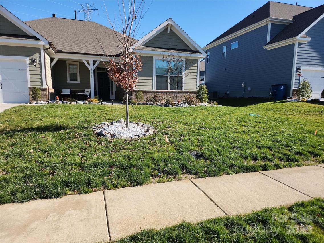11247 Serenity Farm Dr., Midland, NC 28107