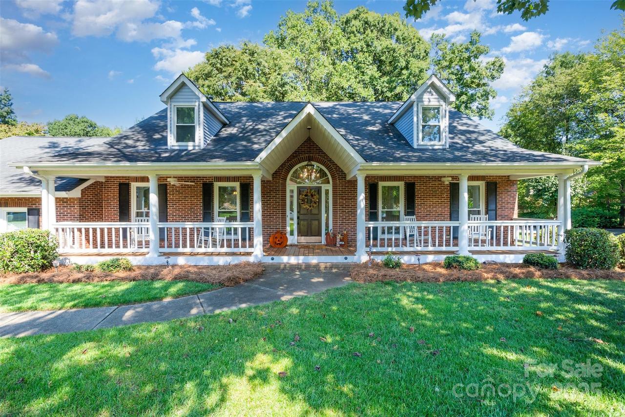 5344 Saddlewood Ln., Mint Hill, NC 28227