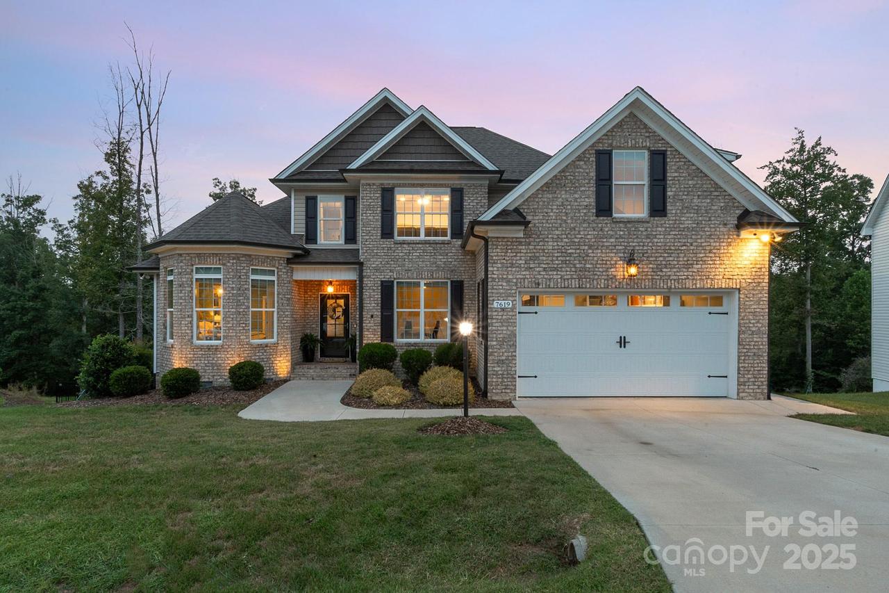 7619 Monty Dr., Kernersville, NC 27284