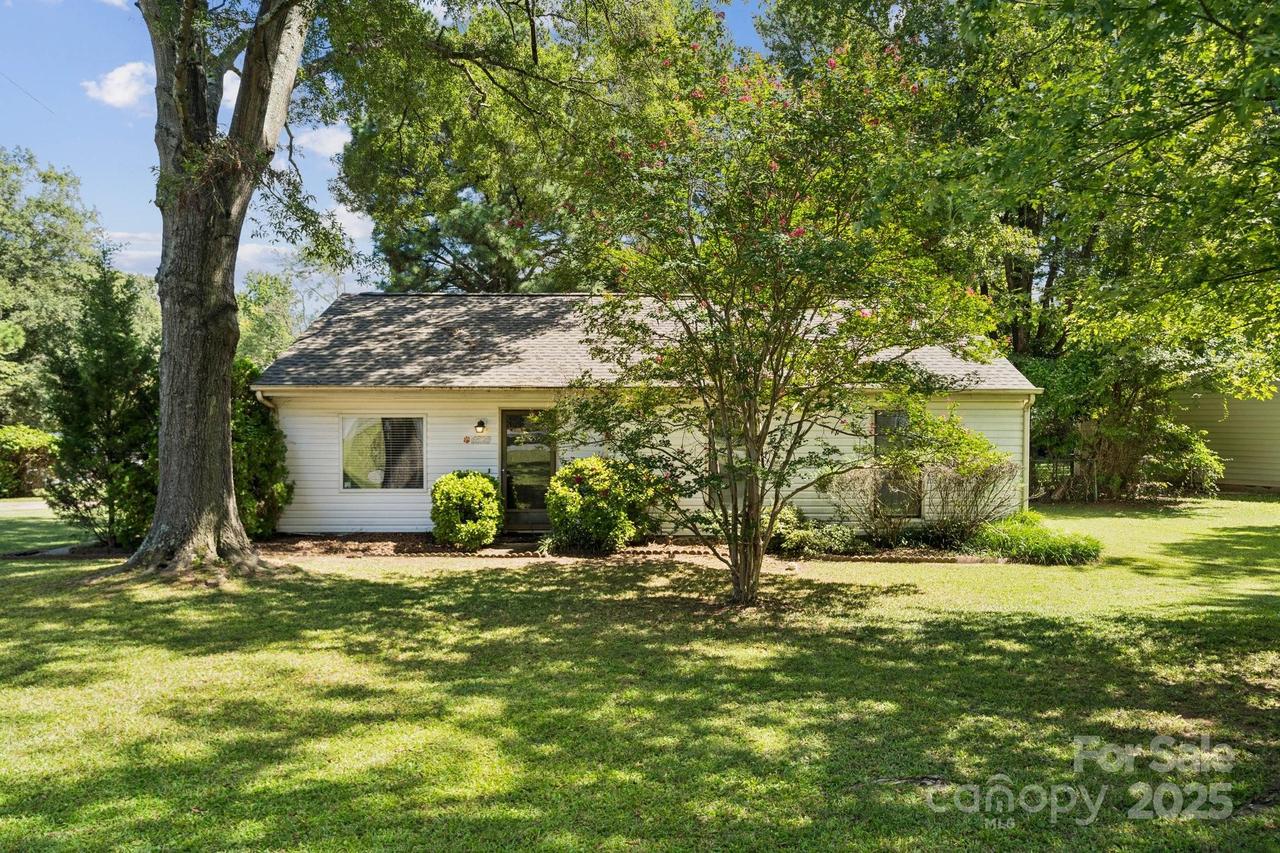 6520 Snow Bird Ln., Charlotte, NC 28227
