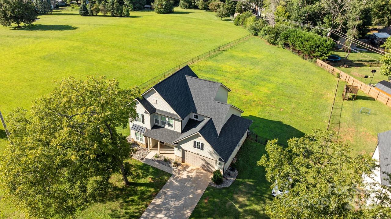 2518 Kendrick Rd., Gastonia, NC 28056