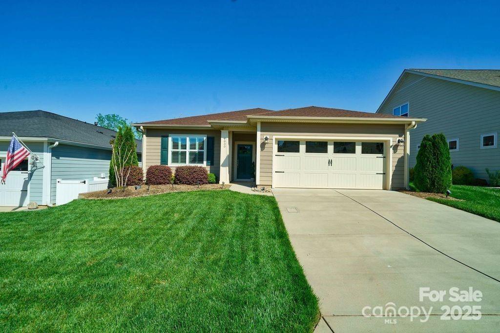 4830 Looking Glass Tr., Denver, NC 28037