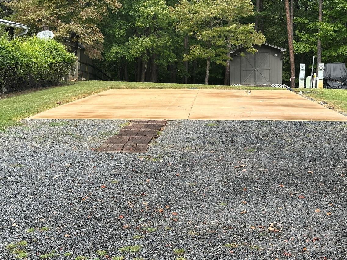 117 Cardinal Ave., New London, NC 28127