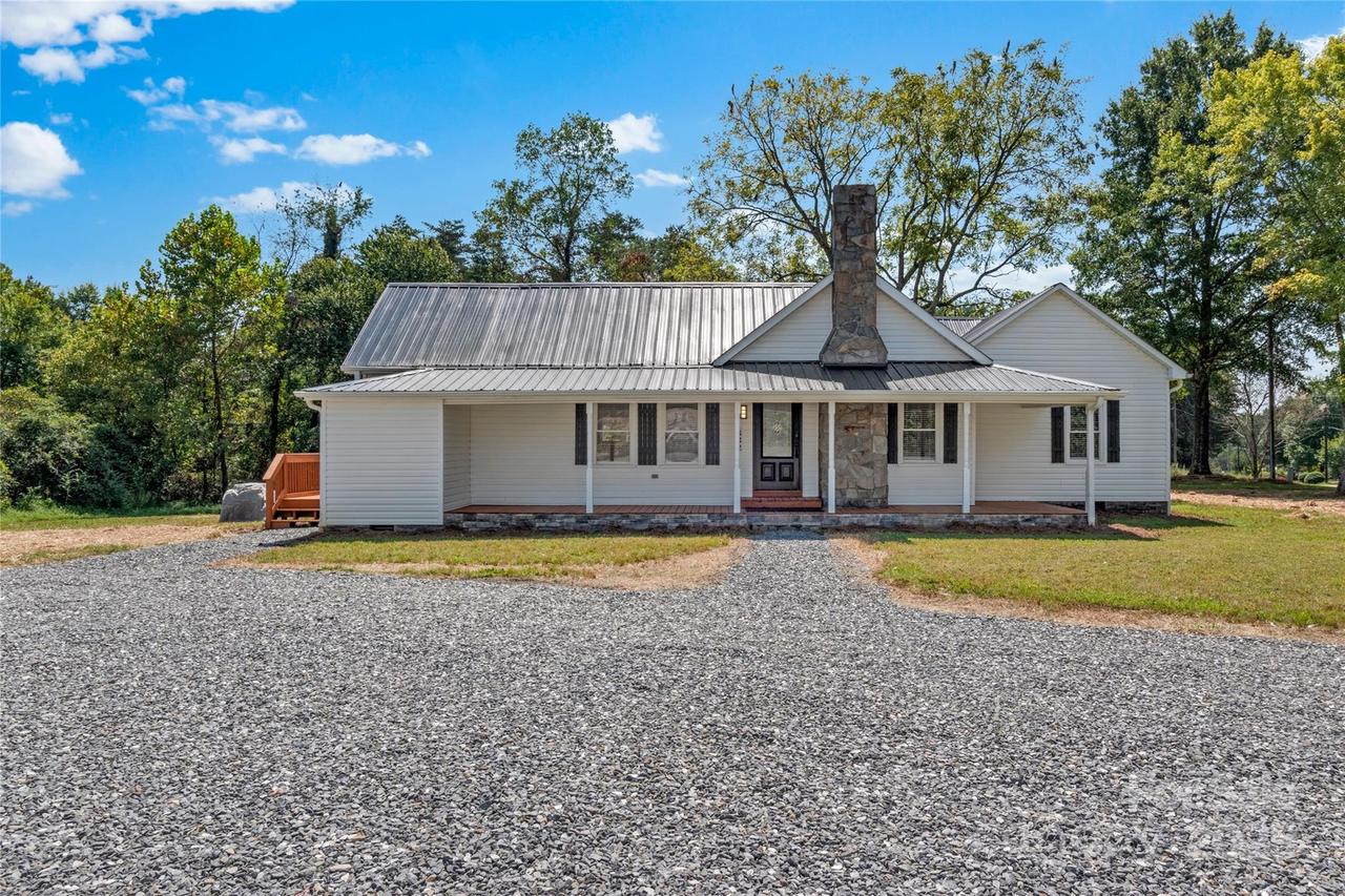 1332 Union Cross Church Rd., Yadkinville, NC 27055