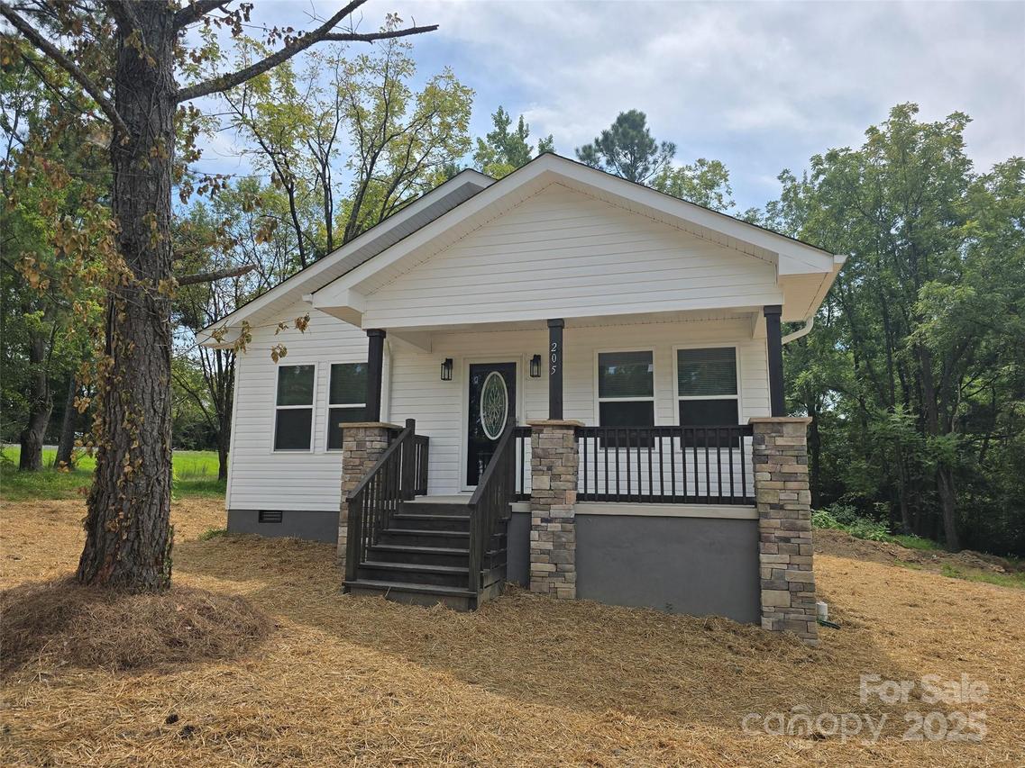 205 W Roswell St., Troy, NC 27371