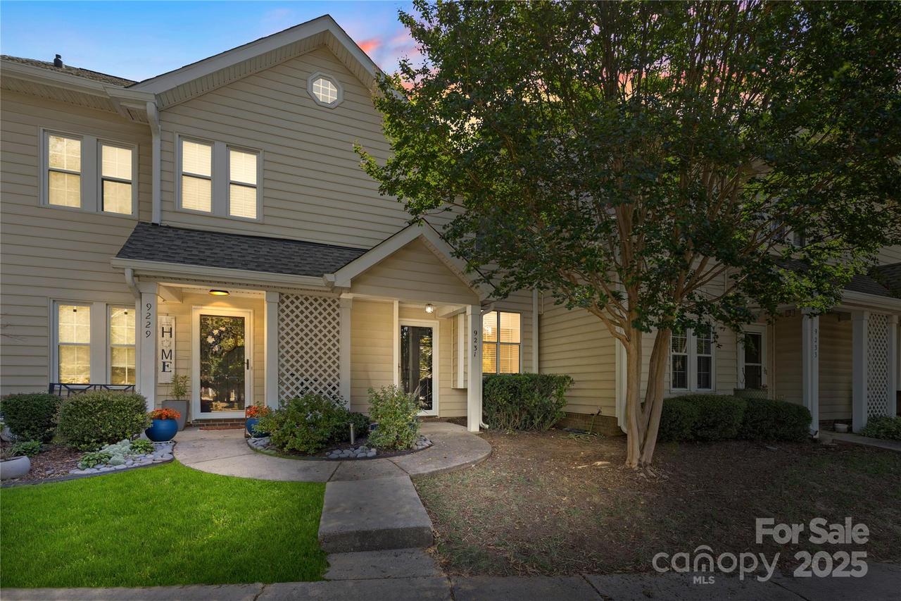 9231 Kings Canyon Dr., Charlotte, NC 28210