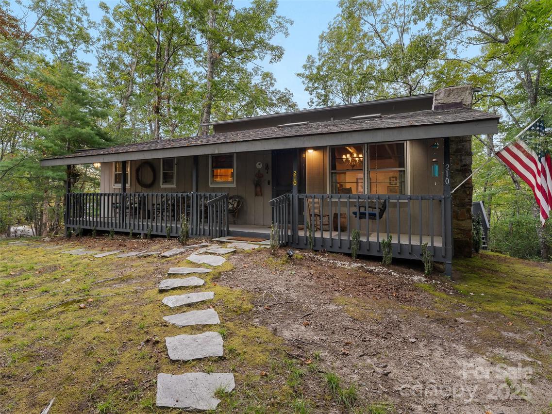 210 Ballard Rd., Brevard, NC 28712