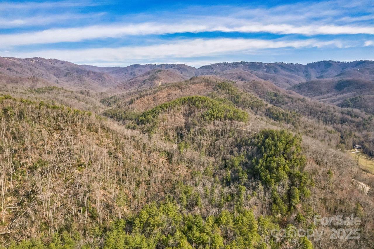 01 Globe Rd., Lenoir, NC 28645