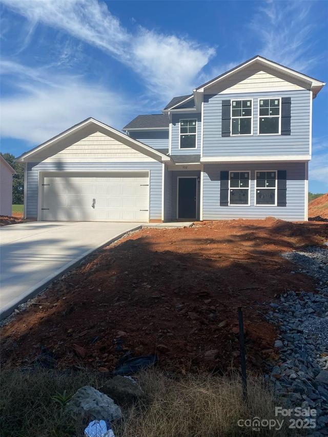 910 W Sumter St., Shelby, NC 28150