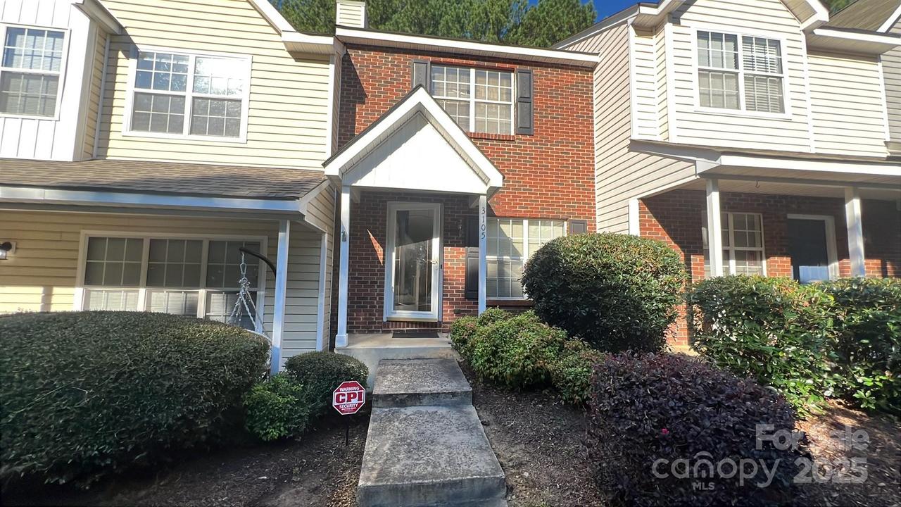 3105 Summercroft Ln., Charlotte, NC 28269