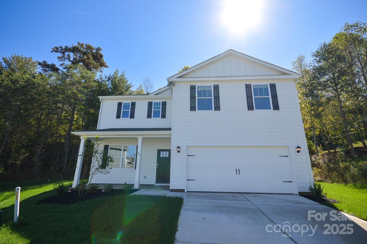 854 Adelston Ln., Asheville, NC 28804