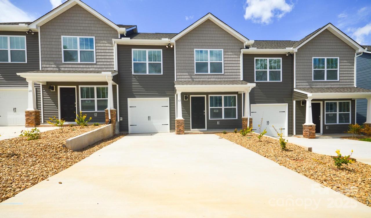 62 Cain Hollow Way, Asheville, NC 28806