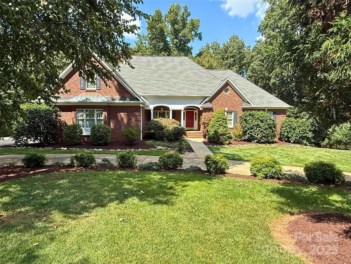 675 Heather Dr., Lincolnton, NC 28092