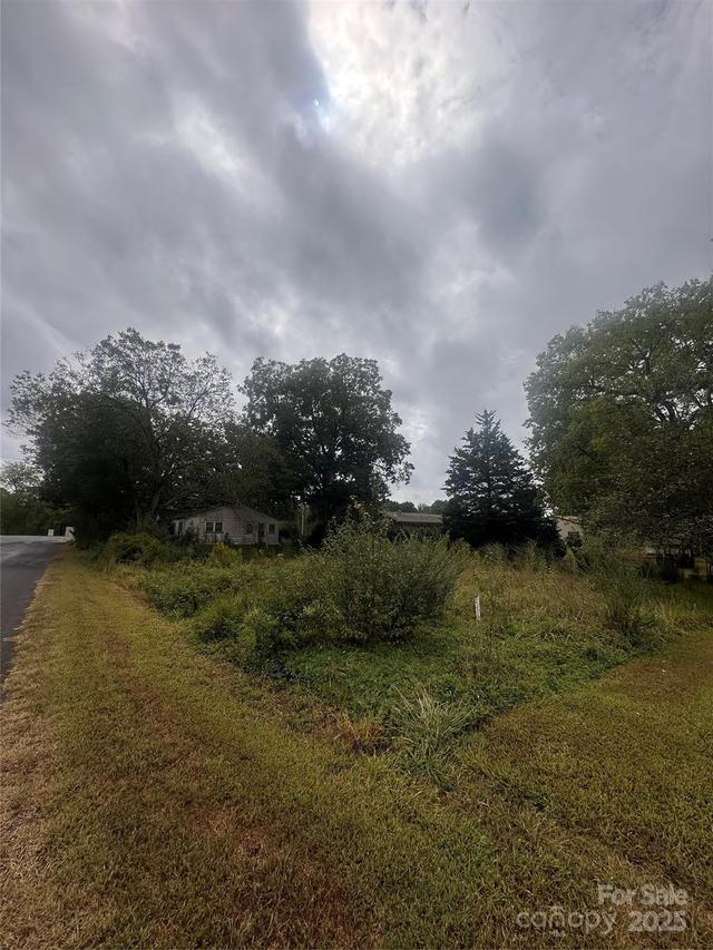 2540 W Nc 10 Hwy., Hickory, NC 28601
