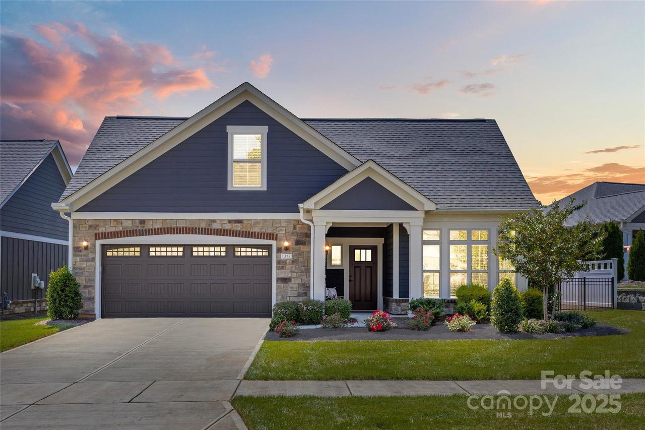 1377 Millview Ln., Matthews, NC 28104