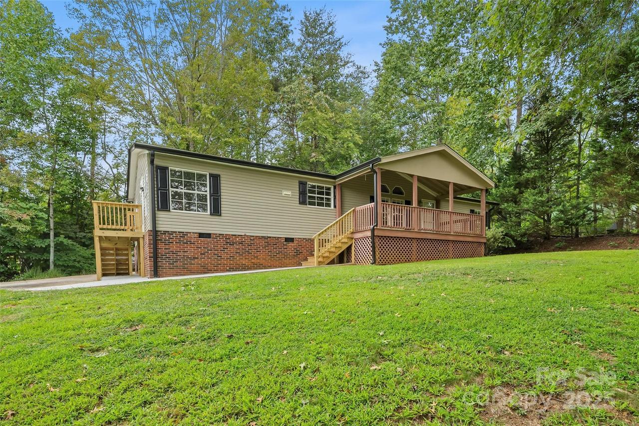 89 Brookwood Dr., Marion, NC 28752
