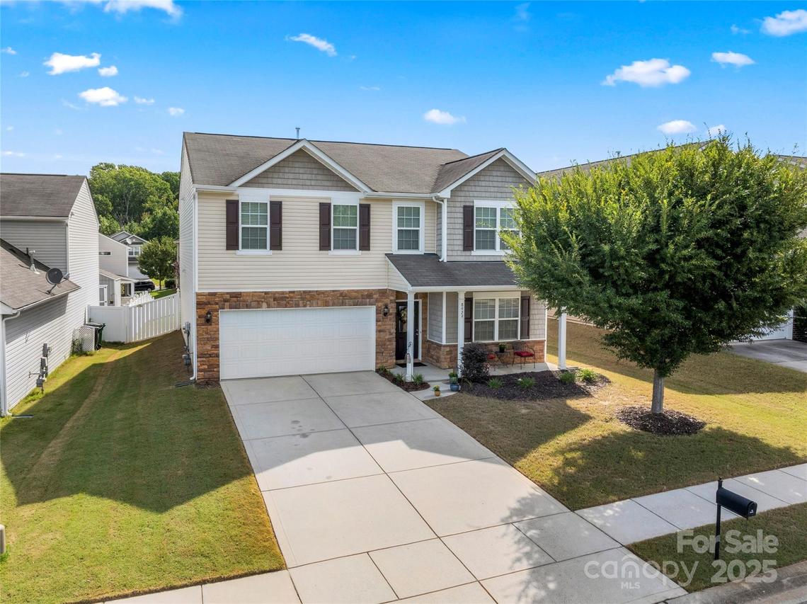 8929 Paddle Oak Rd., Charlotte, NC 28227