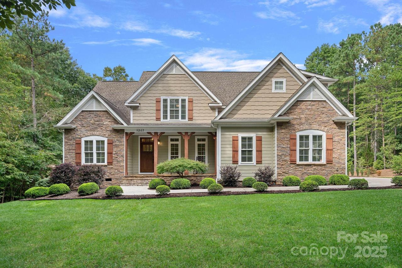 1207 Misty Creek Dr., Iron Station, NC 28080