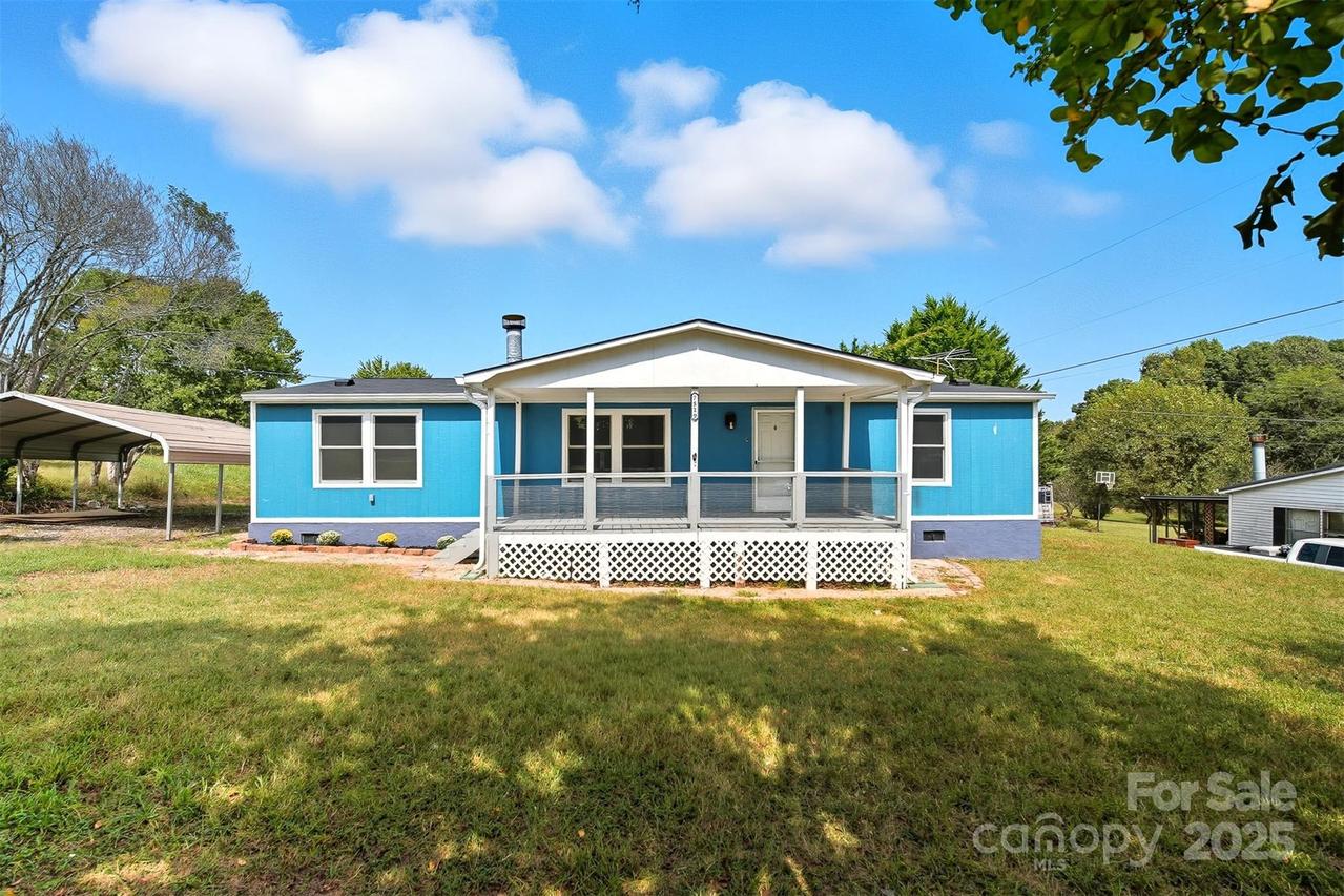7519 Shady Oaks Rd., Connelly Springs, NC 28612