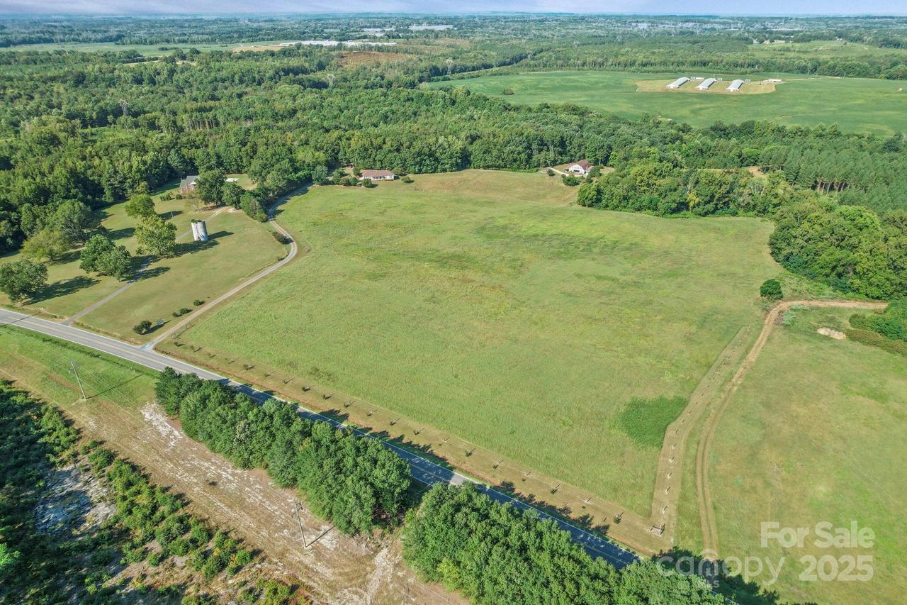 6298 Nc 742 South, Wadesboro, NC 28170