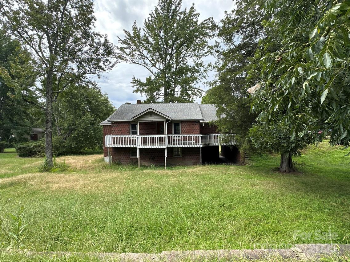 209 S Main St., Salisbury, NC 28146