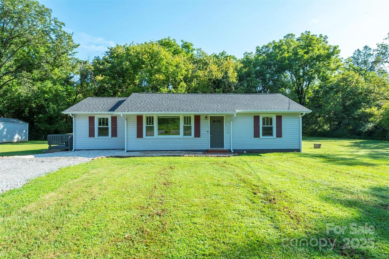 2305 Rutherford Rd., Marion, NC 28752