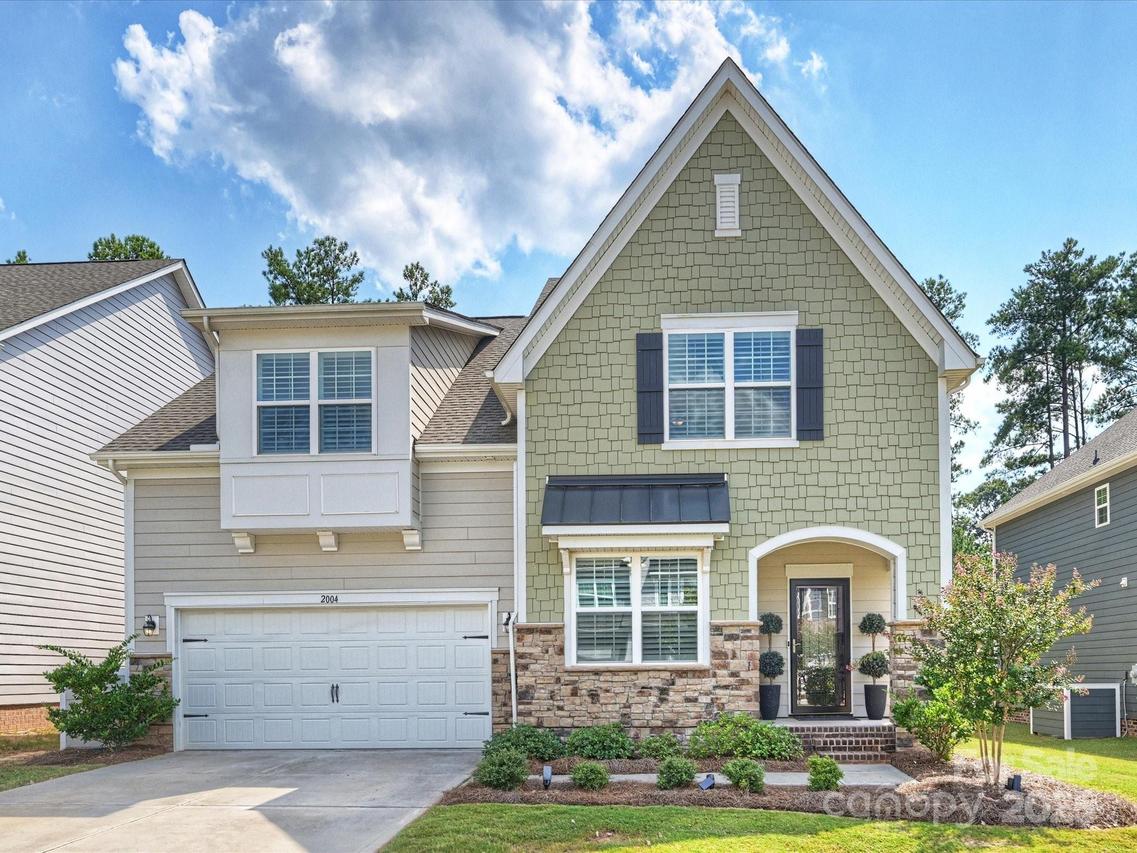 2004 Whipcord Dr., Waxhaw, NC 28173