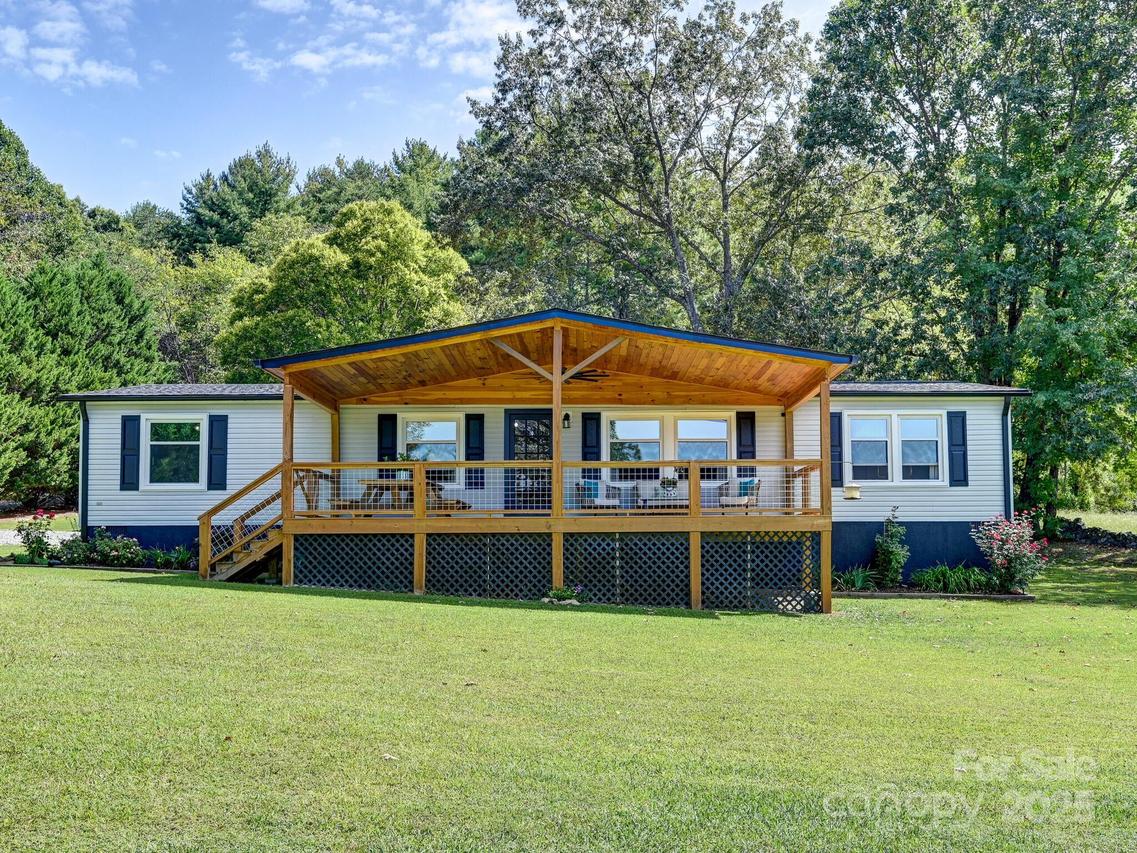 450 Berry Wills Rd., Hot Springs, NC 28743