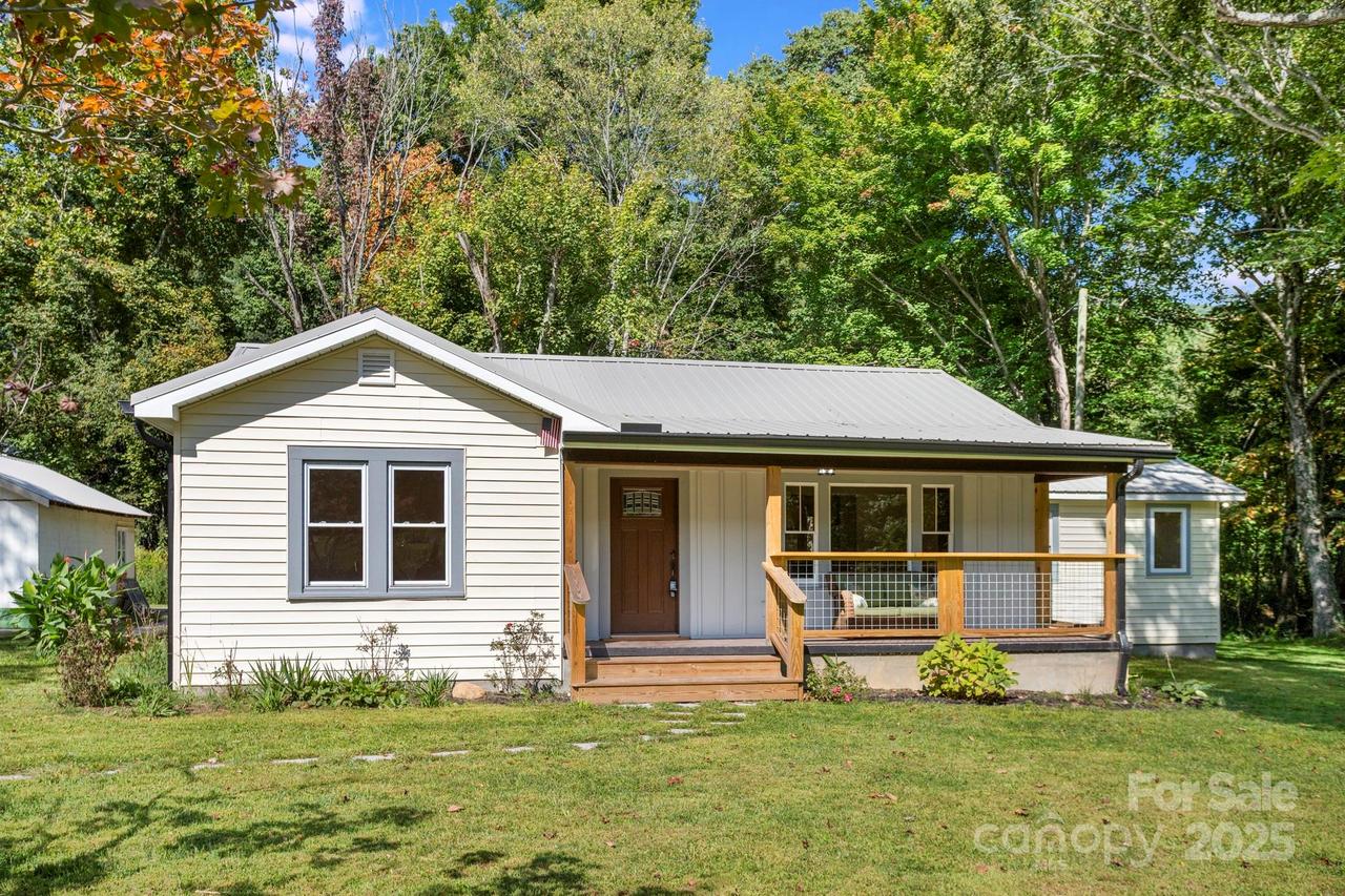 1808 Allens Creek Rd., Waynesville, NC 28786