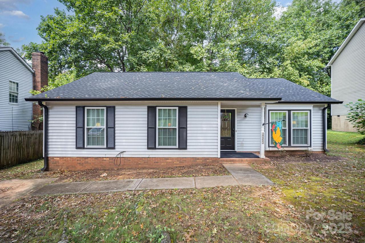 6836 Shiloh Ridge Ln., Charlotte, NC 28212