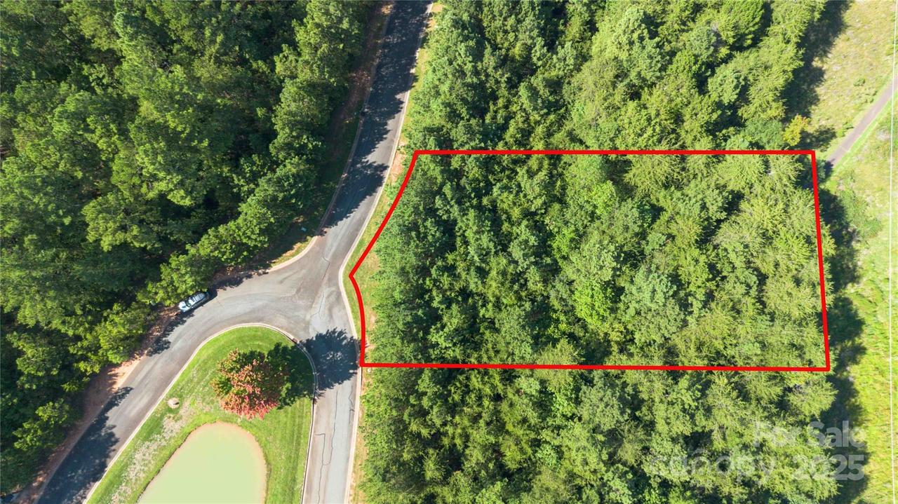 2112 Wood Clough Ct., Belmont, NC 28012