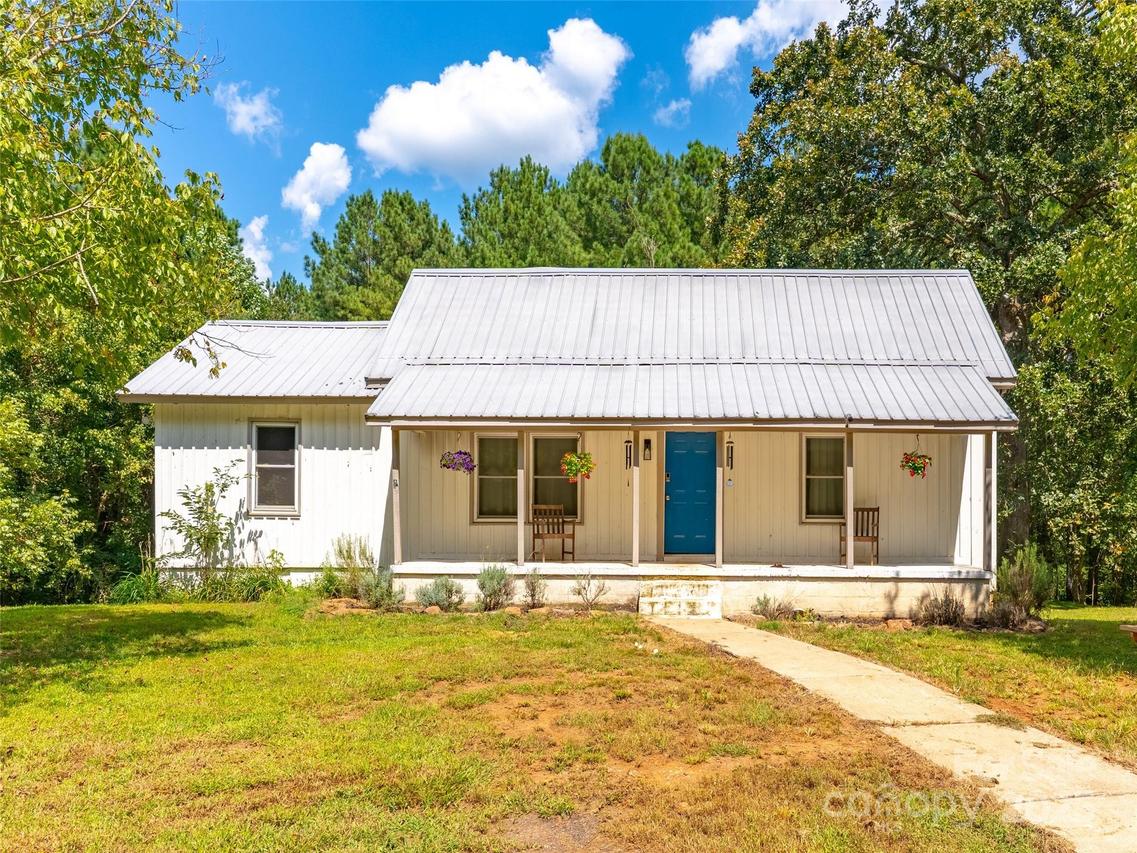 1343 Solen Williams Rd., Tryon, NC 28782