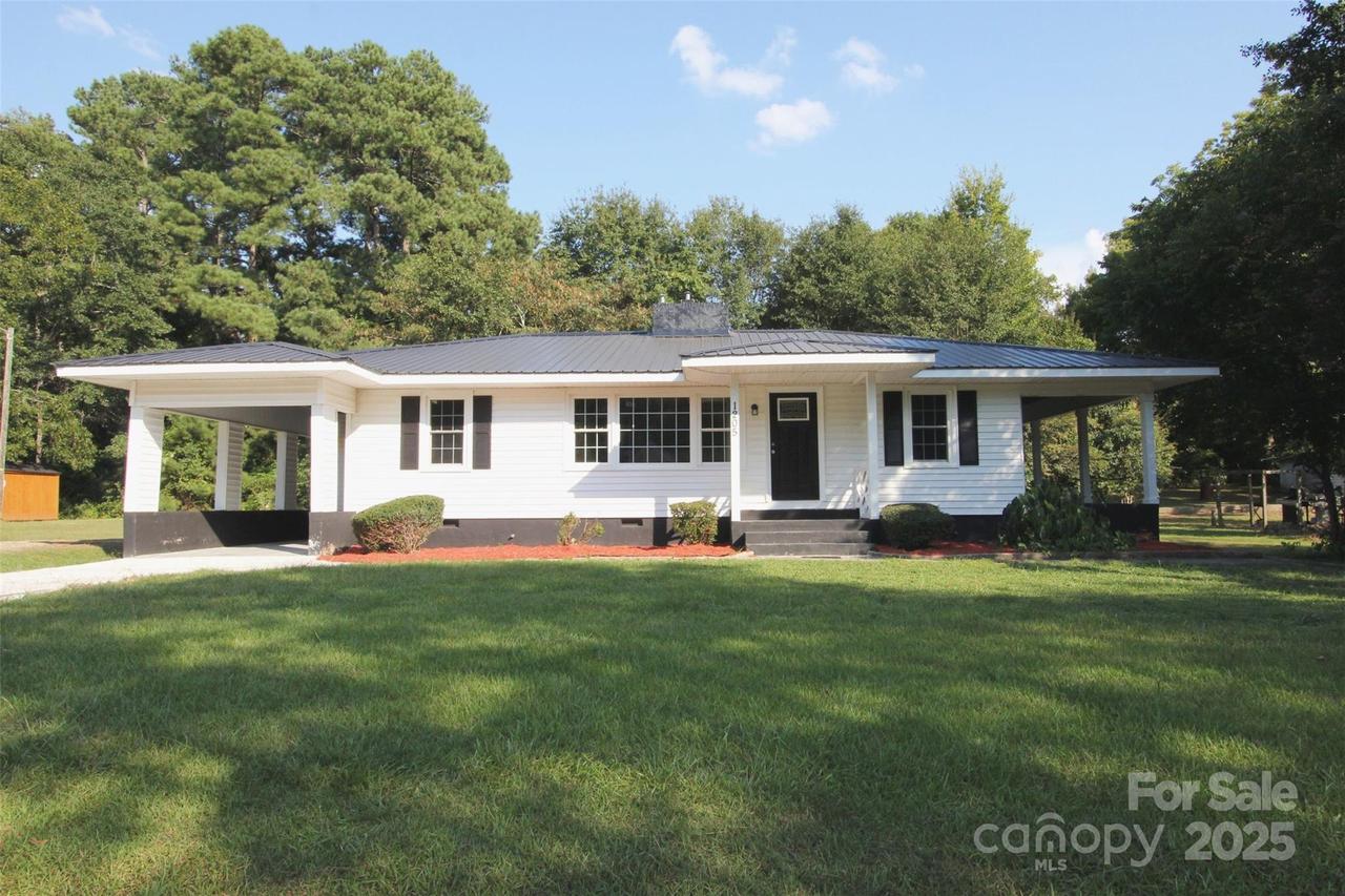 1205 Camden Rd., Wadesboro, NC 28170