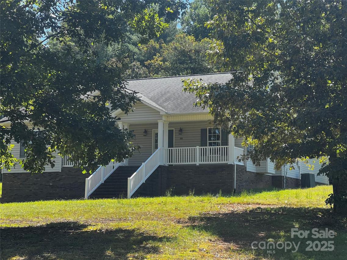 105 Grapevine Cir. #68, Taylorsville, NC 28681