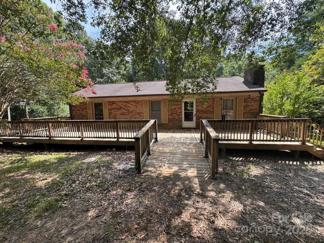 637 Green Chapman Rd., Gastonia, NC 28056