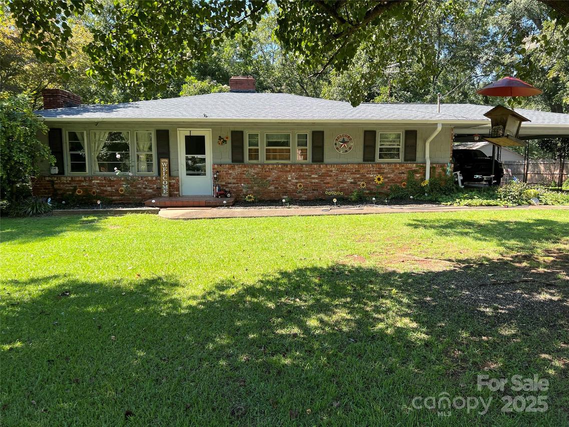 1842 Ellenboro Henrietta Rd., Ellenboro, NC 28040