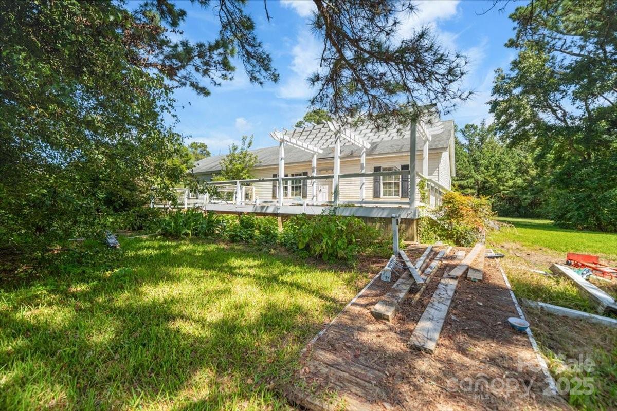 2104 Cornelius Moore Ave., Wilmington, NC 28405