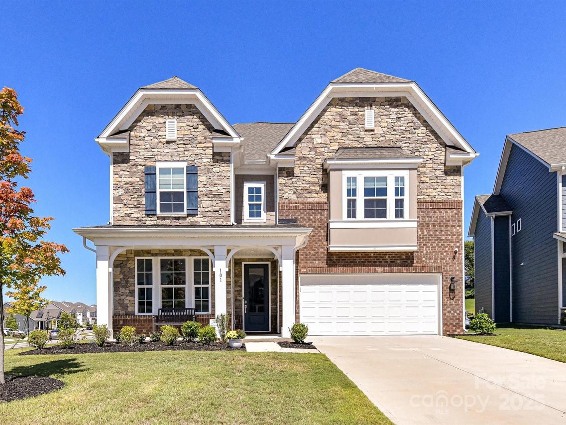 101 Hemlock Cove Ct., Mooresville, NC 28117