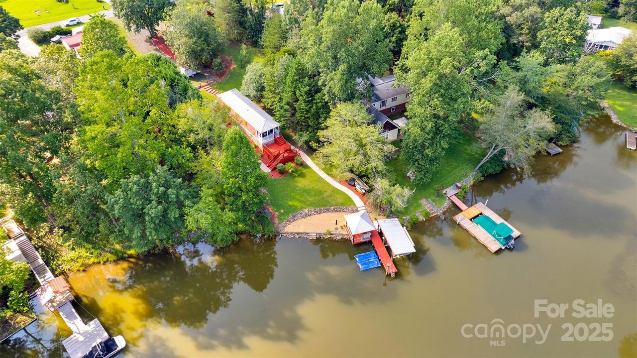 3578 Big Timber Dr., Sherrills Ford, NC 28673